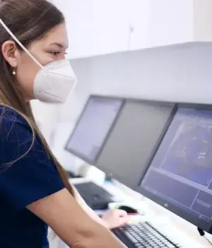 Imagen destacada del artículo: Radiografías periapicales: ¿Cuándo son necesarias?