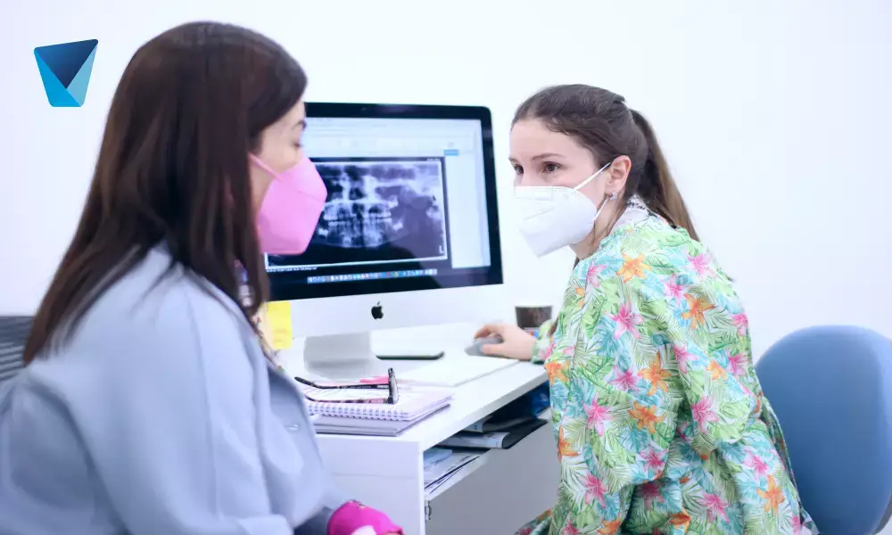 Imagen destacada del artículo: Deformación de dientes por chupón y dedo