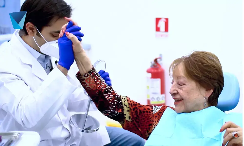 Imagen destacada del artículo: Cosas que tu dentista puede hacer por ti en tu clinica dental de confianza