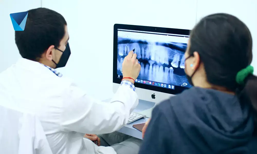 Somos expertos en implantología dental